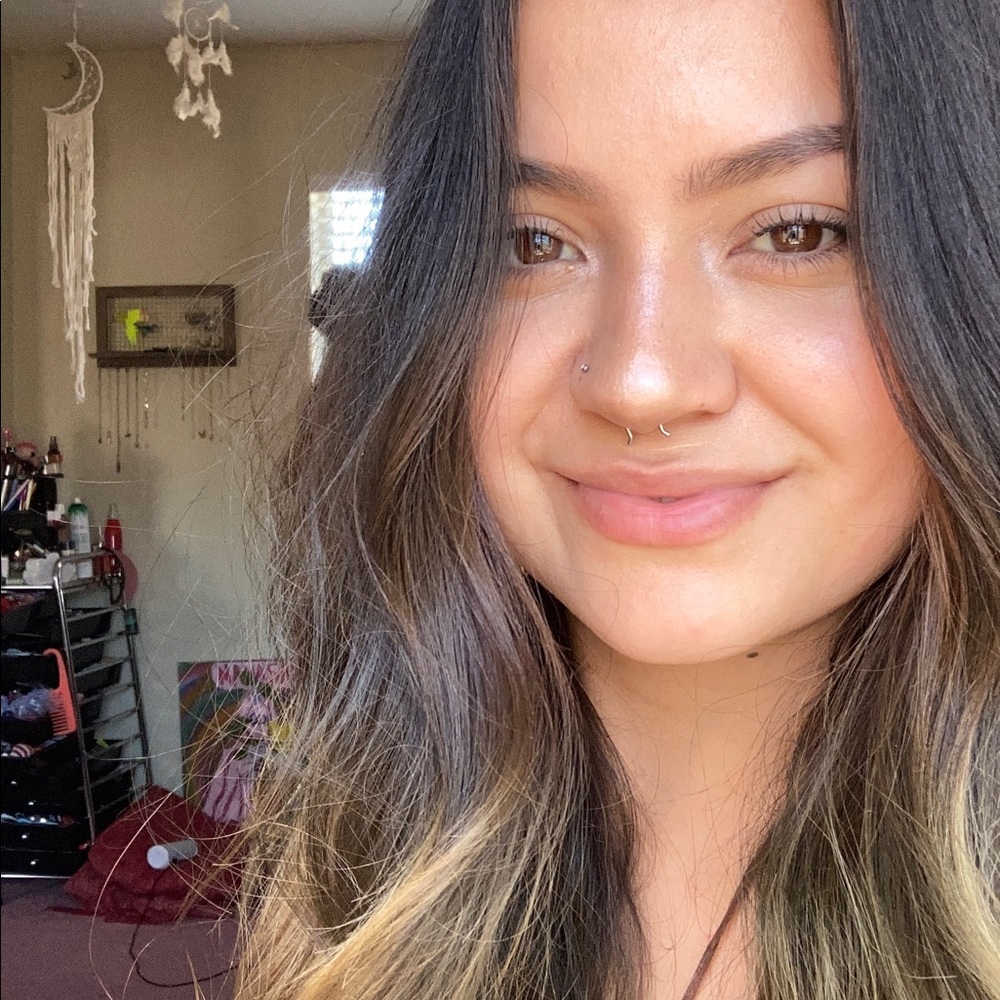 Meet your Posher, Christina